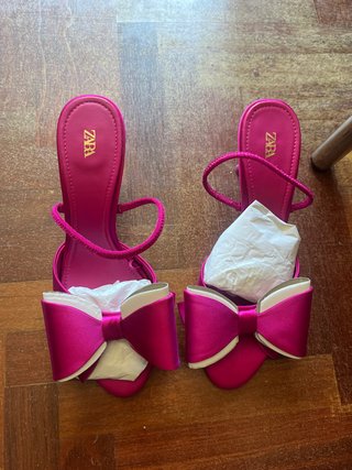 Tacones Zara Rosa con Lazo