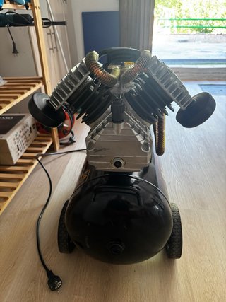 Compresor de aire Cevik Pro 3HP de 50 litros