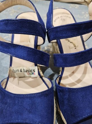 Sandalias cuña azul marino talla 38