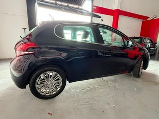 Peugeot 208 3p Style 1.6 BlueHDi 100 S&S