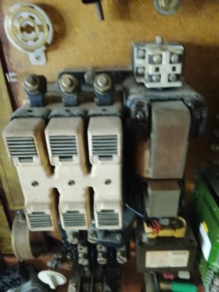 Contactor Siemens K915 Trifásico Cerámico.