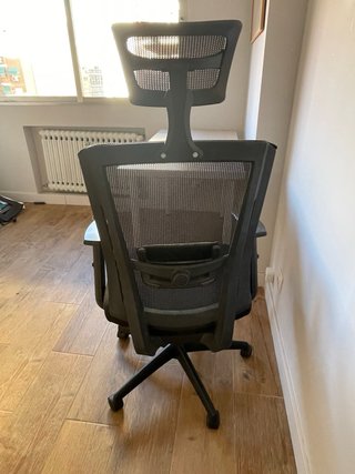 Mesa y Silla de Oficina