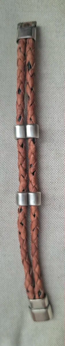 Pulsera unisex trenzada con cierre imán