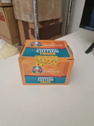 Caja Panini UEFA Euro 2020 Tournament Edition