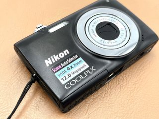 Cámara Nikon Coolpix S2500 Negra