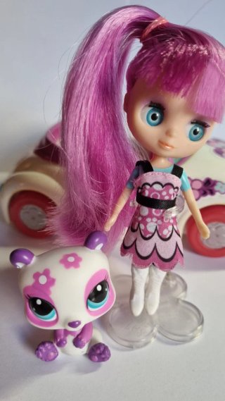 Muñeca Blythe Pet Shop con Coche y Mascota