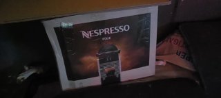 Cafetera Nespresso Krups Negra y Pixie Negra