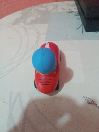 Coche de juguete Pocoyó con número 1