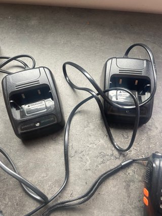 2 Walkie Talkies Baofeng + Accesorios