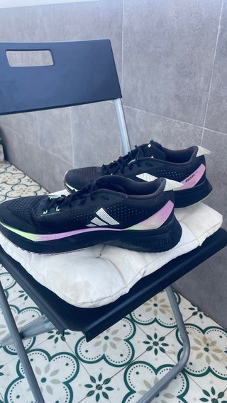 Zapatillas Adidas Adizero SL Negras y Rosas