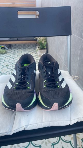 Zapatillas Adidas Adizero SL Negras y Rosas