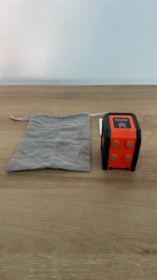 Nivel láser autonivelante + tripode