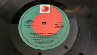Status Quo - Dog of Two Heads Vinilo