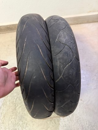 Ruedas SM 130/70-17 Trasera y 100/80-17 Delantera