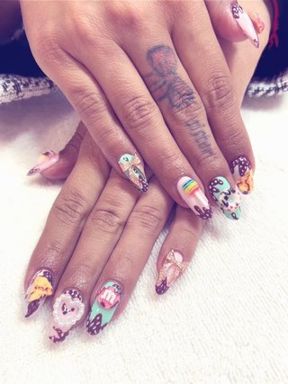 Uñas acrílicas