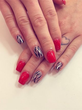 Uñas acrílicas
