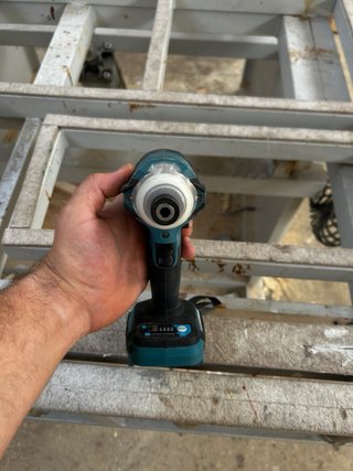 Atornillador de impacto Makita 18V (Modelo DTD171)