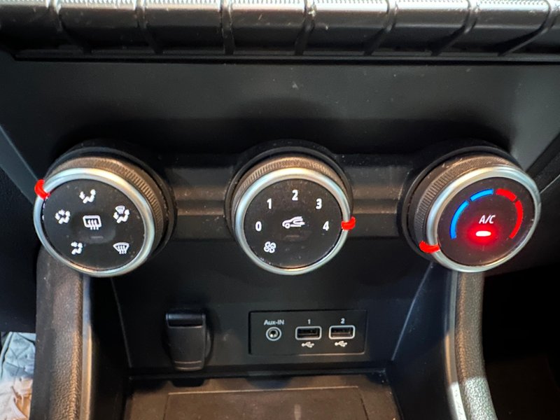 Renault Captur 2021, foto 18