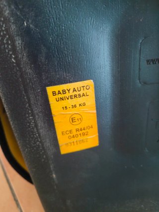Silla coche elevador Babyauto roja