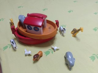 Barco de Playmobil con animales