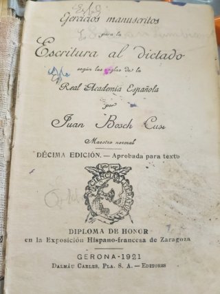 Libro de bolsillo de 1921 escritura manuscrita al
