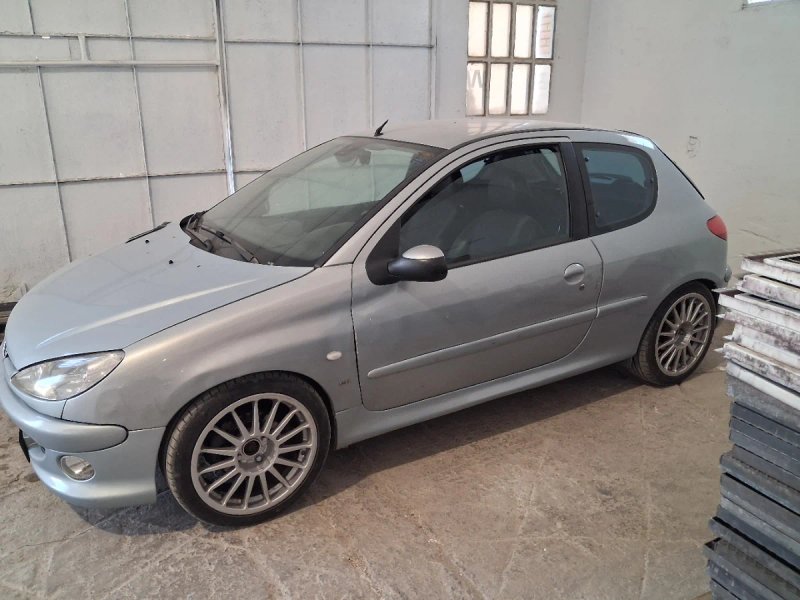 Peugeot 206 gti fase 1 +kit tuning esquissauto - foto 1