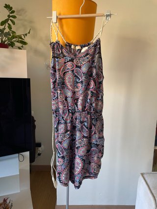 Mono corto estampado paisley