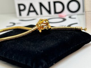 Pulsera Pandora Corazón Infinito dorado