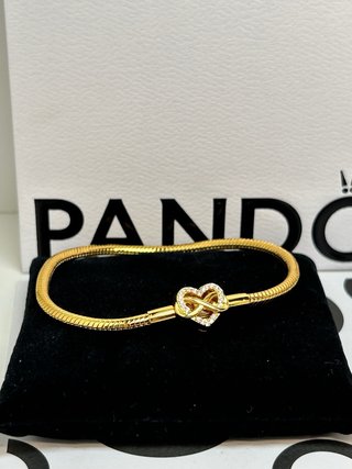Pulsera Pandora Corazón Infinito dorado