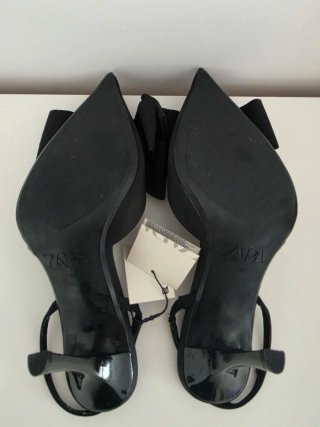 Zapatos Zara Talla 38 Lazo Negro