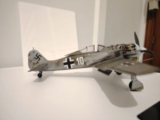 Maqueta Avión Fw 190 1/48