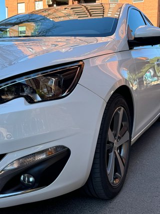 Peugeot 308 2015 LEER**