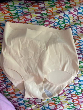 Bragas con relleno para realzar glúteos