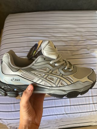 Asics Gel NYC Gris Plata Talla 44