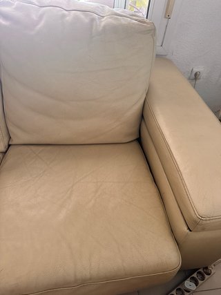 Sofás 2 de piel natural beige