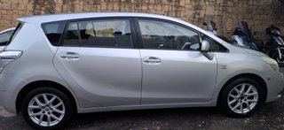 Toyota Verso 2011