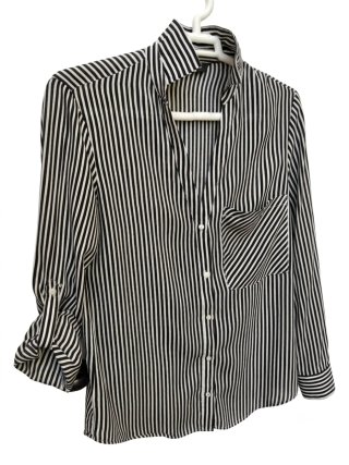 Blusa de rayasblanco y negro  Zara mujer - Size M