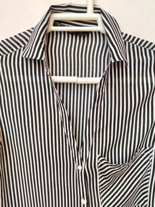 Blusa de rayasblanco y negro  Zara mujer - Size M