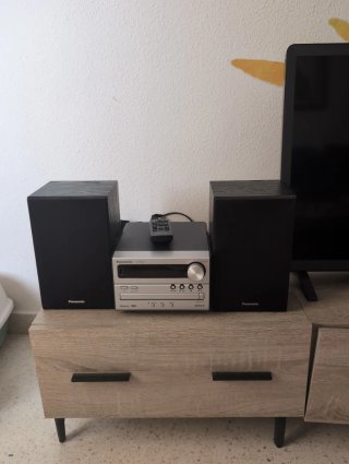 Mini cadena Panasonic CD/USB/Bluetooth