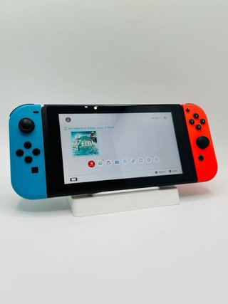 Nintendo Switch Completa di Scatola e Accessori