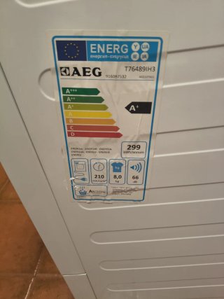 Secadora de Ropa AEG 8kg