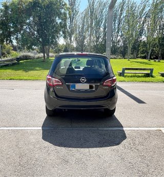 Opel Meriva 2015