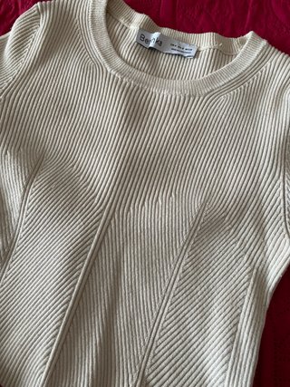 Jersey Bershka punto crema manga larga
