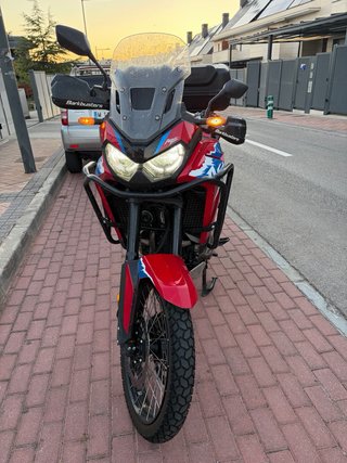 Honda Africa Twin 2024