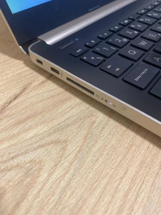 Portátil HP 14 Plata