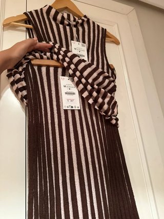 Conjunto Zara Rayas Marrón y Rosa
