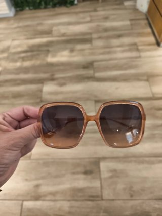 Gafas de sol Guess marrones