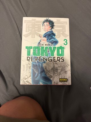 TOKYO REVENGERS 01
