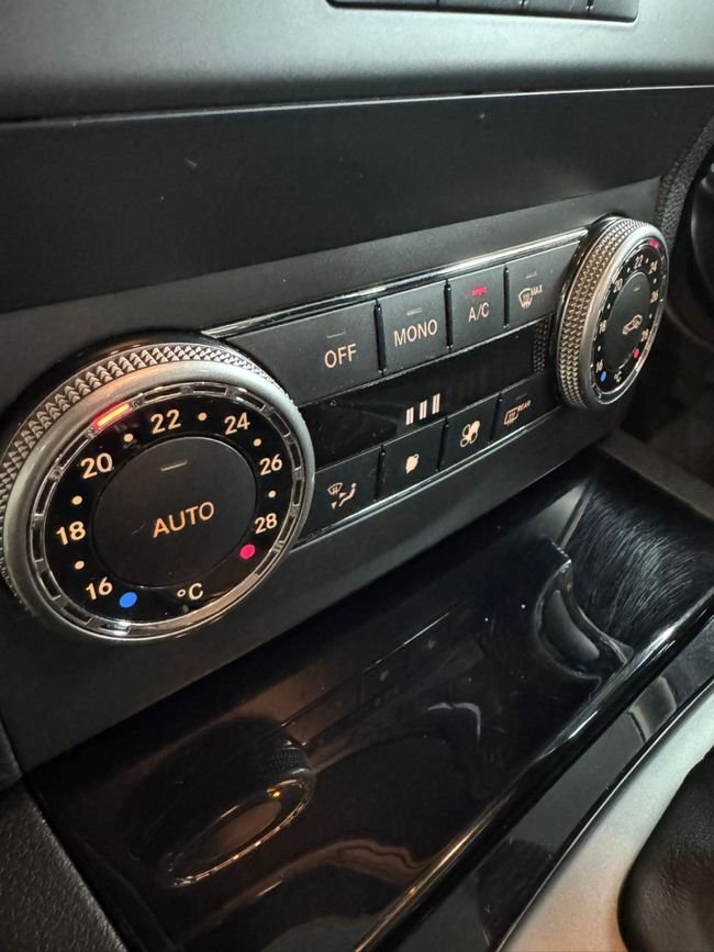 Mercedes-Benz GLK 2009, foto 14
