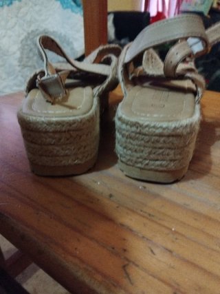 Sandalias H&X cuña esparto tiras cruzadas